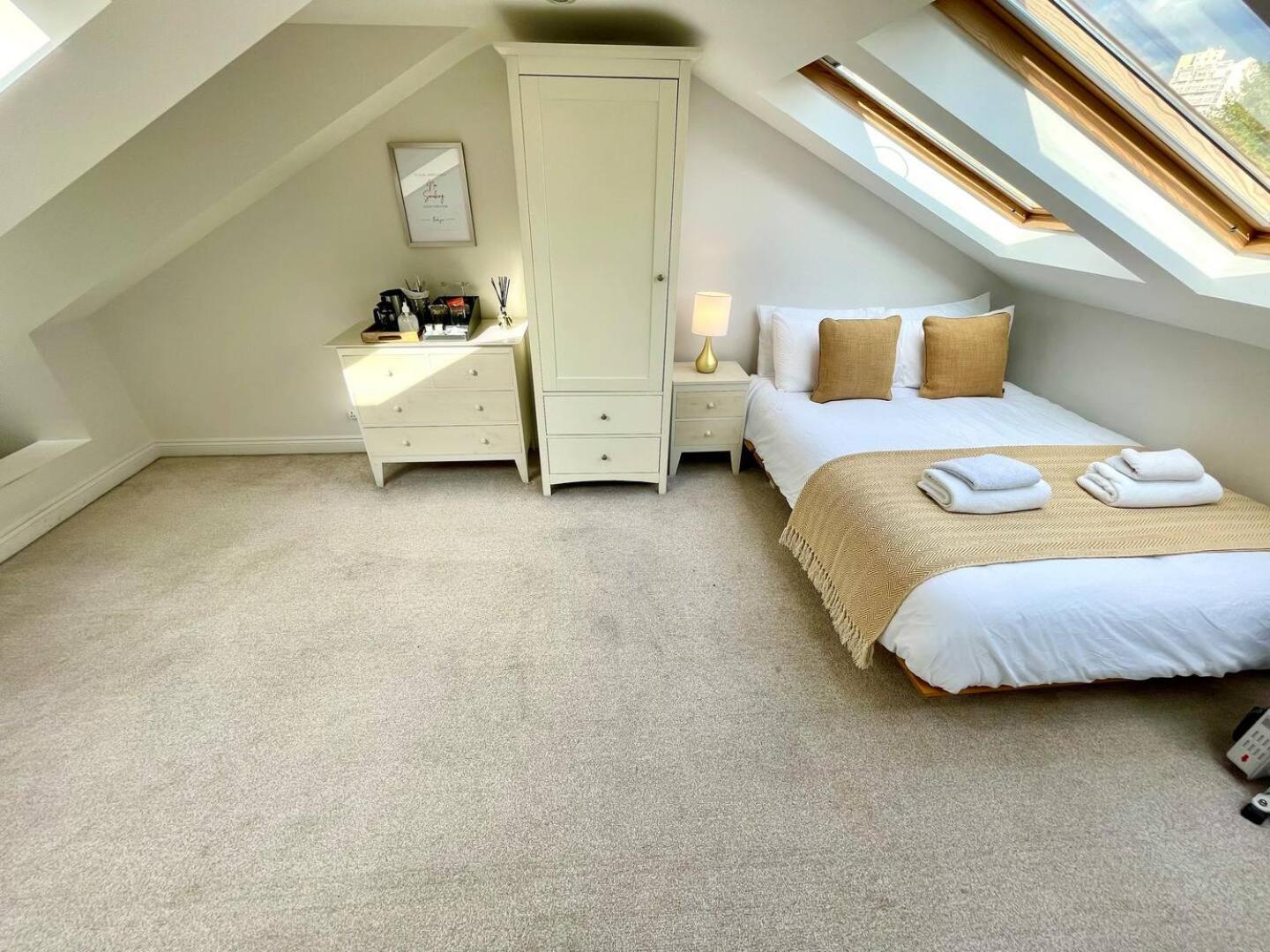 Bright Quiet Loft Room Ensuite Serene Clapham Area London Exterior photo